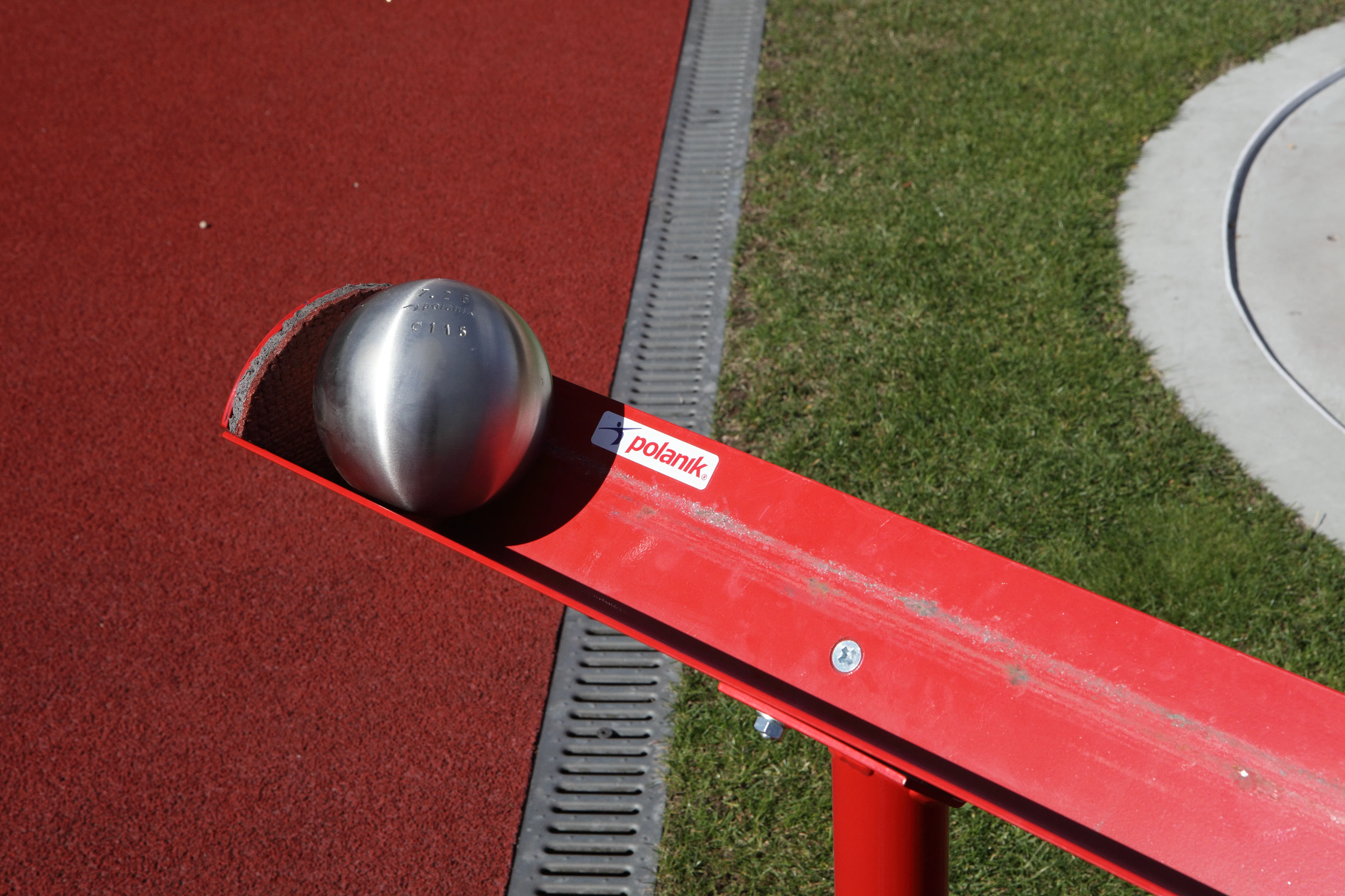 Polanik Shot Put Return Channel - 20 m