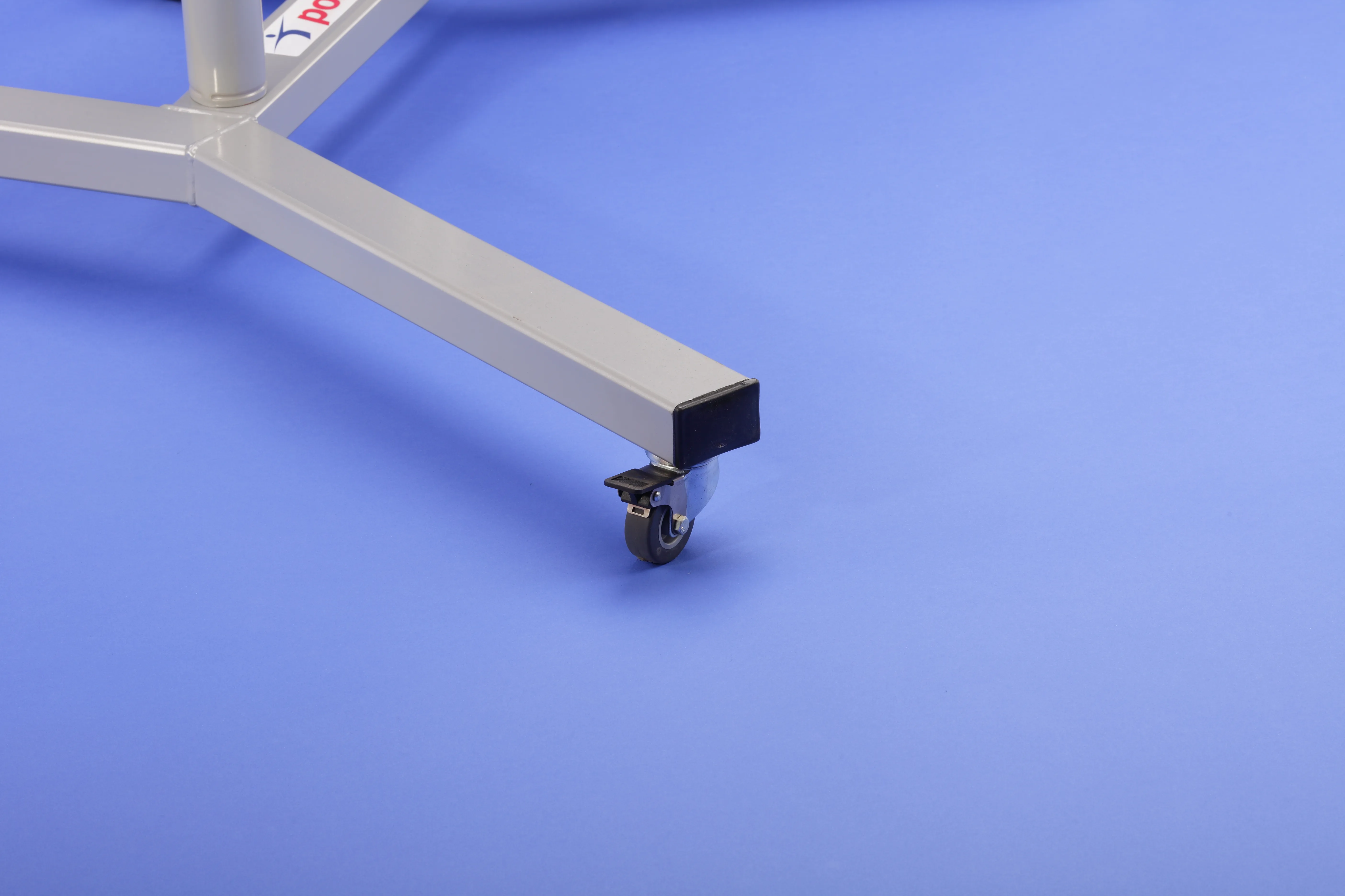 Polanik Moveable Stand for Throwing Implement Testing Equipment Case