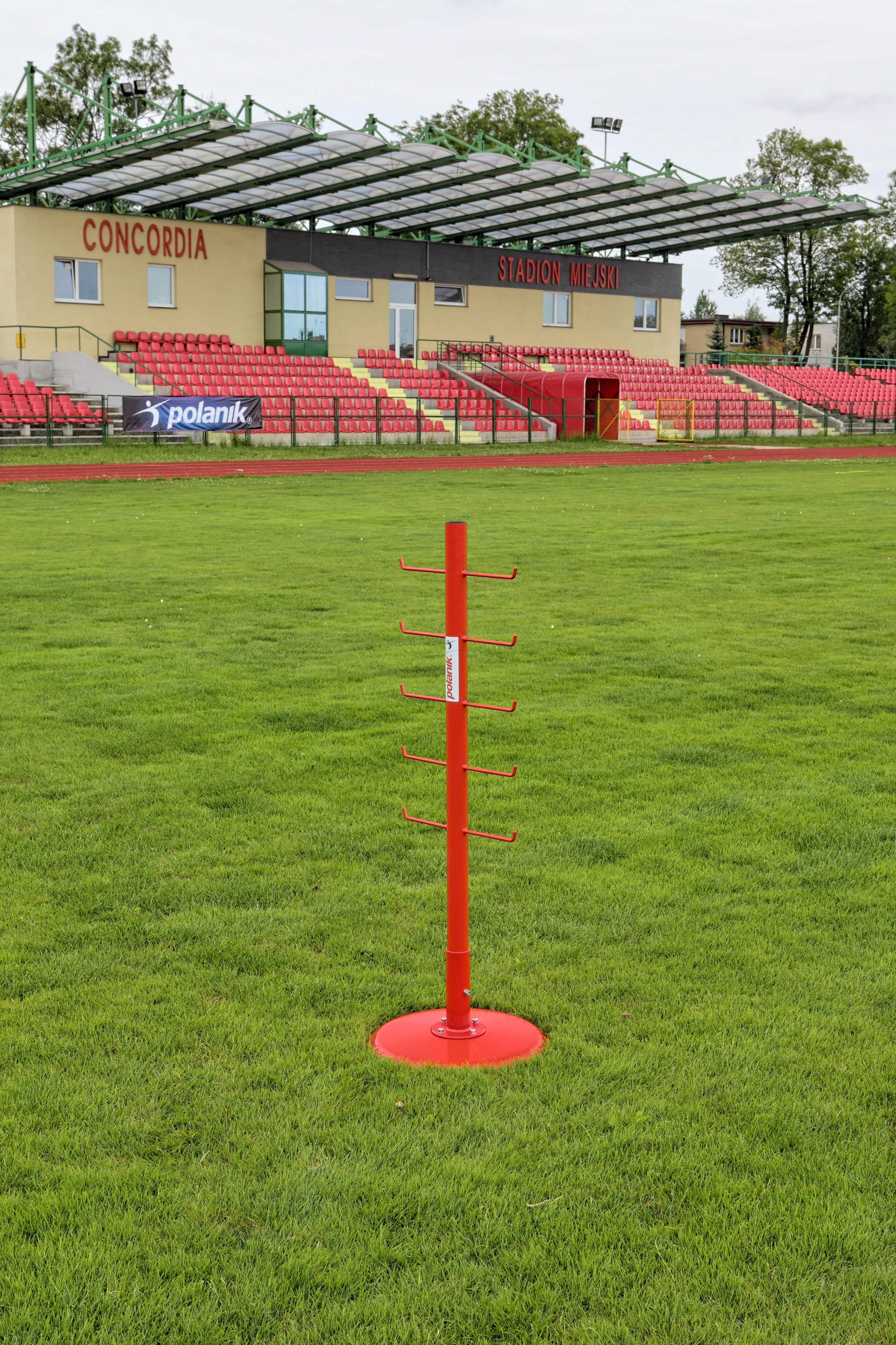 Polanik Vaulting Pole Storage Stand