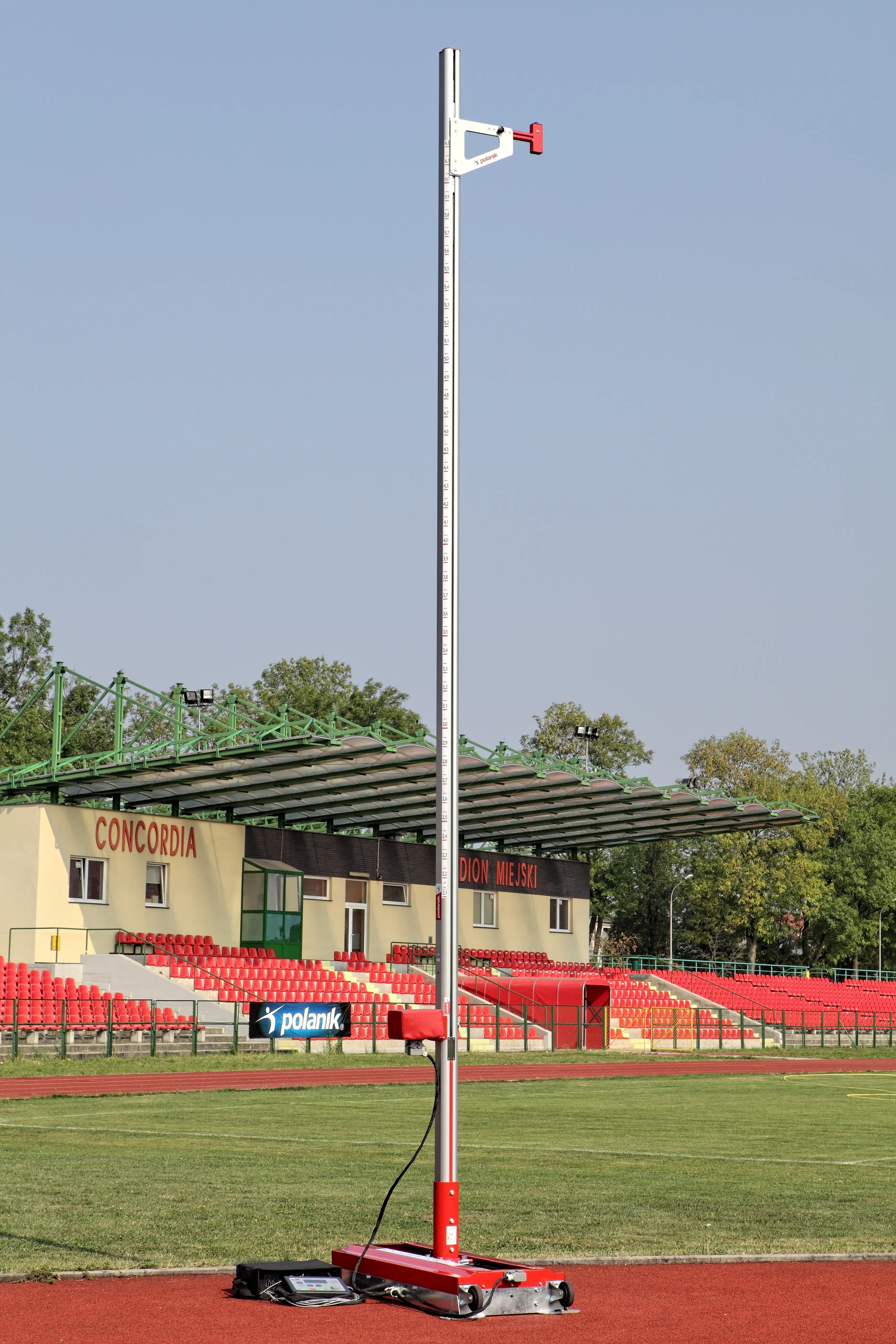 Polanik STT11-65E Electronic Pole Vaulting Standards