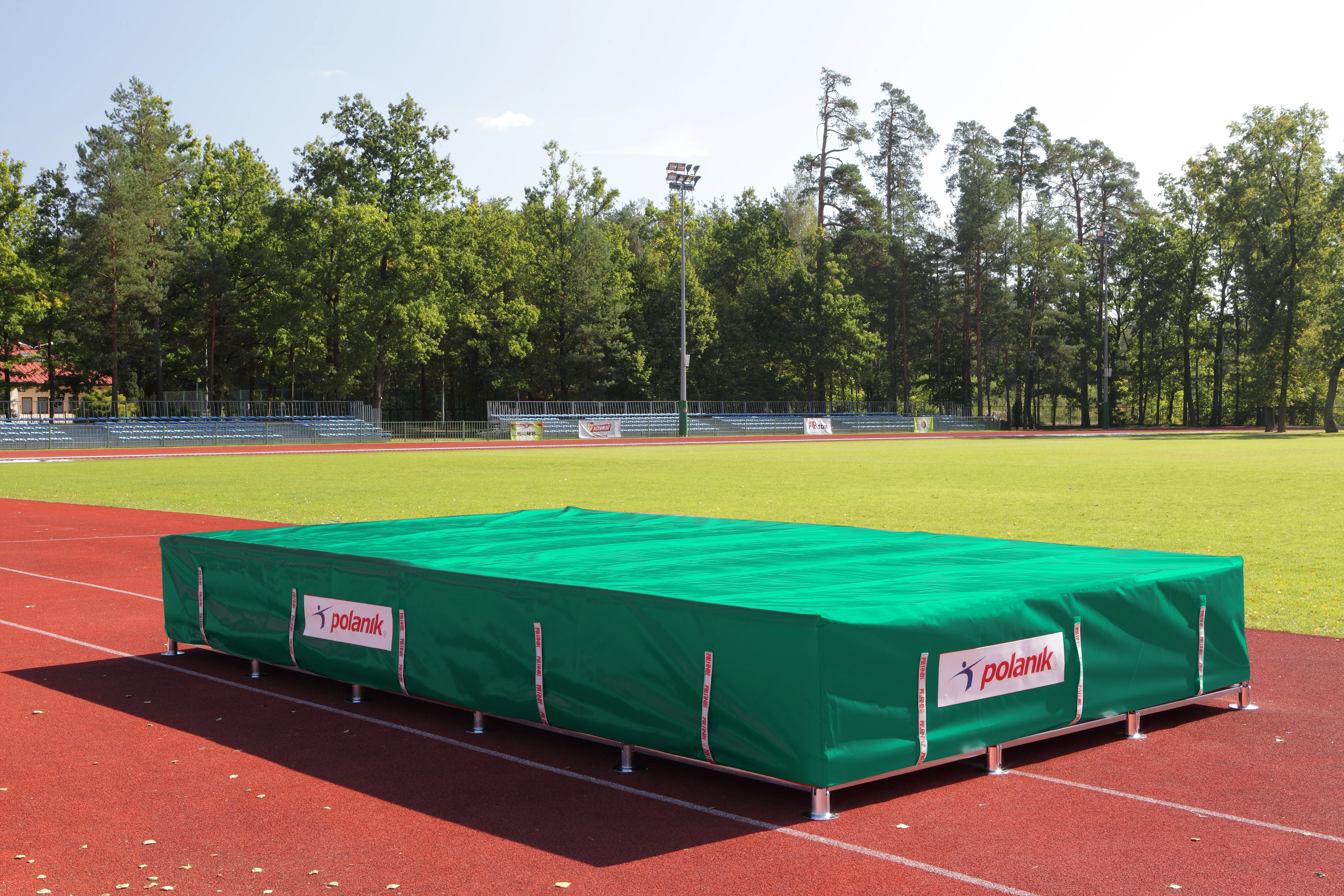 Polanik Rain Cover for High Jump Mats
