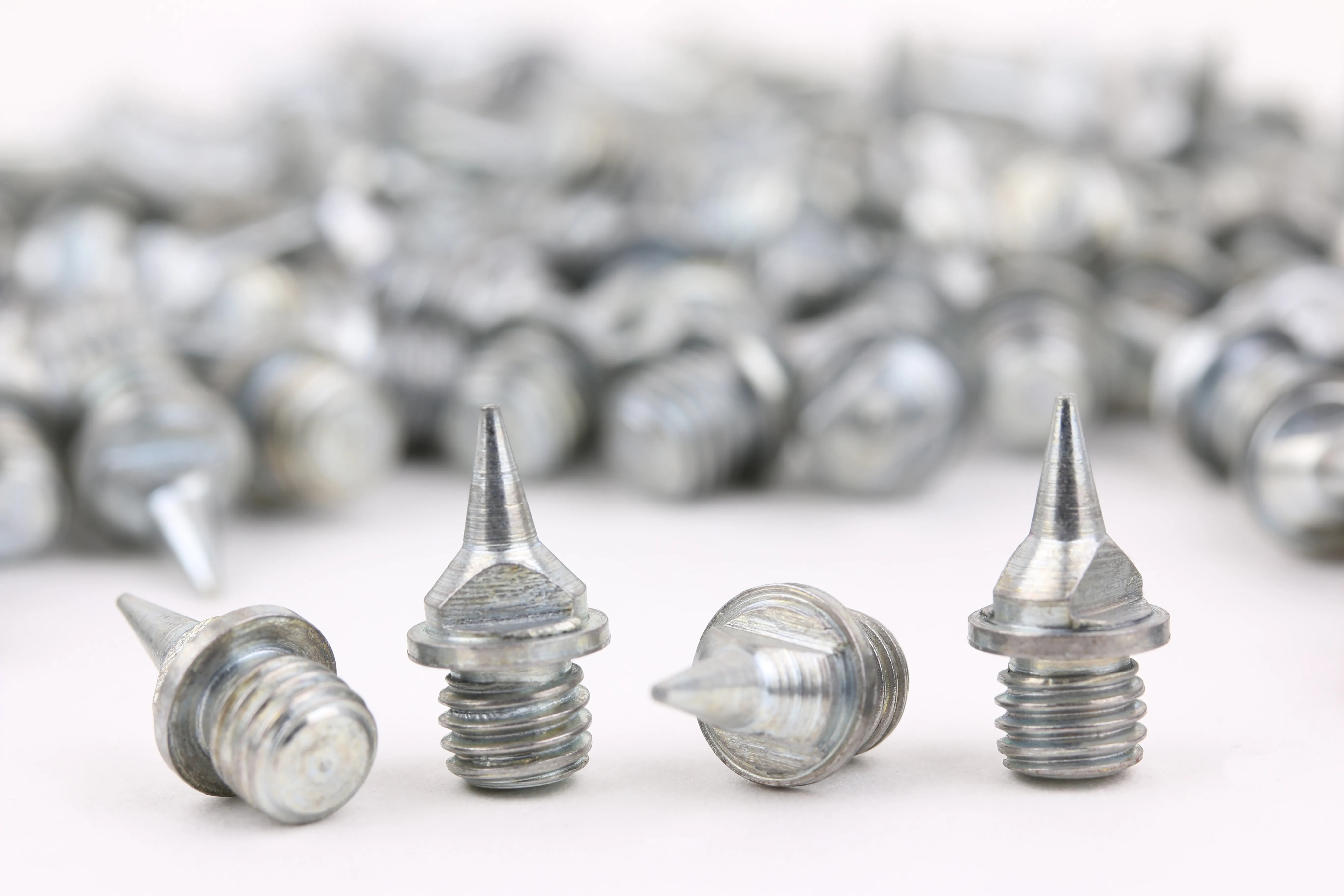 100 Replacement Spikes