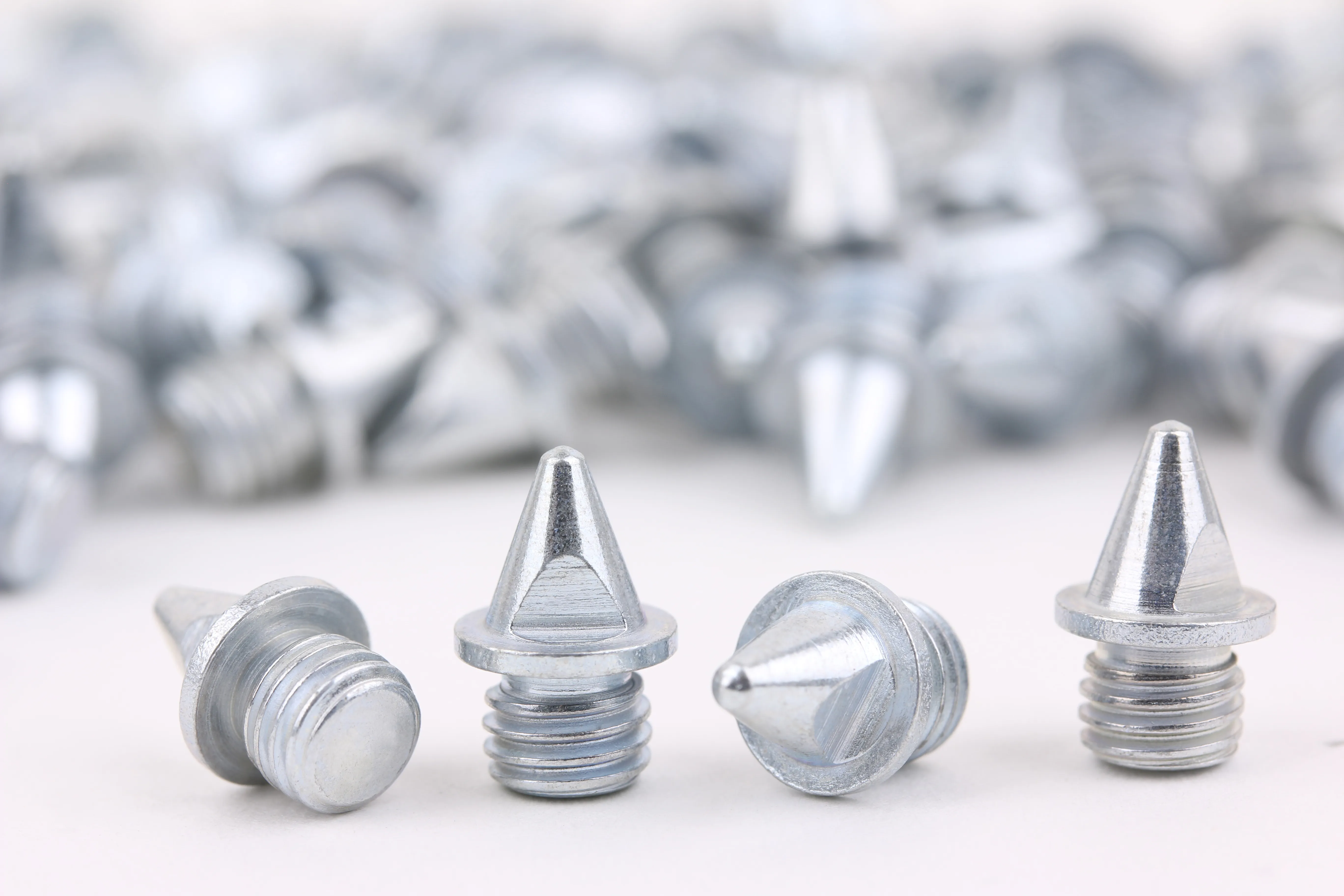 100 Replacement Spikes