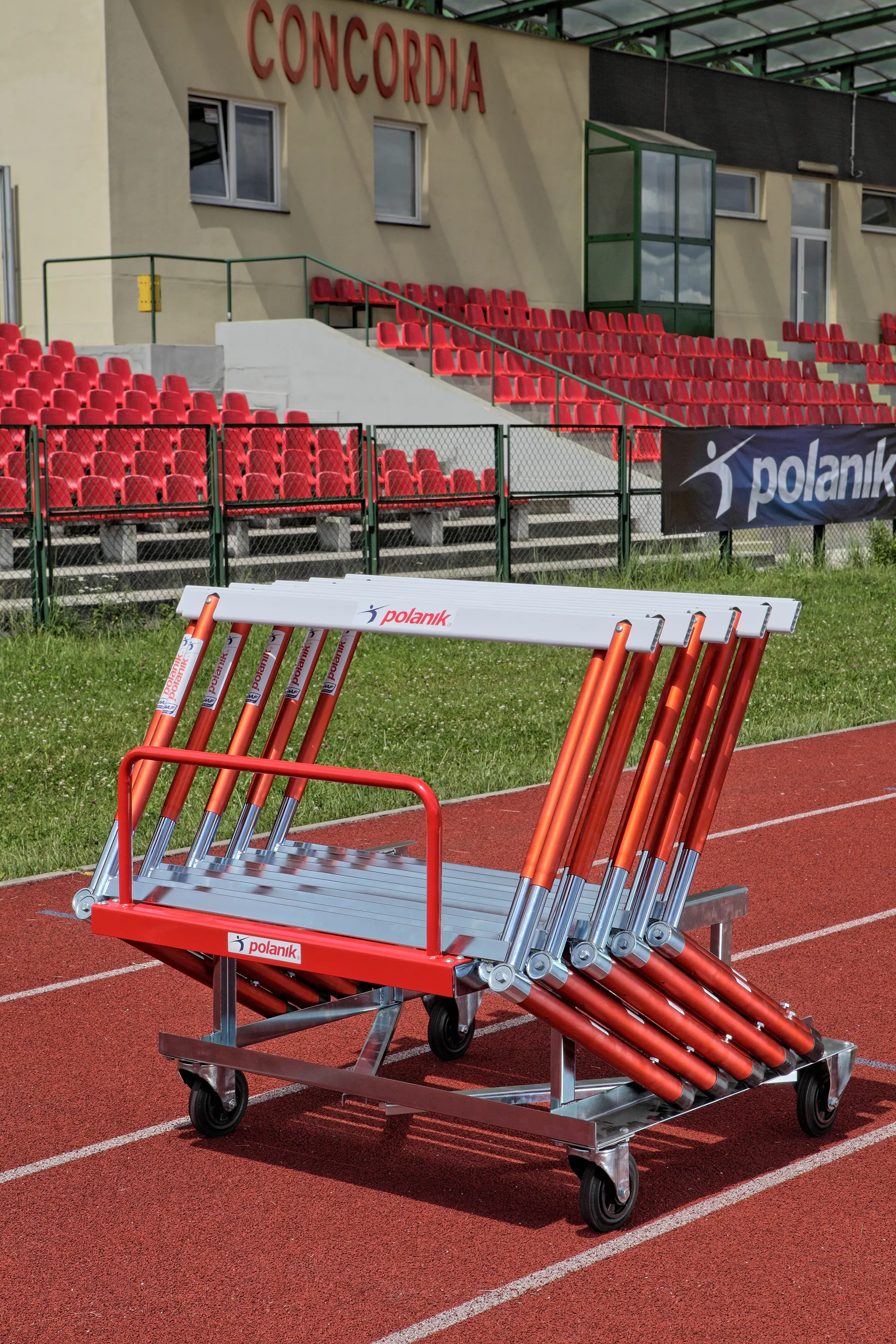 Polanik Compact Competition Hurdle Cart