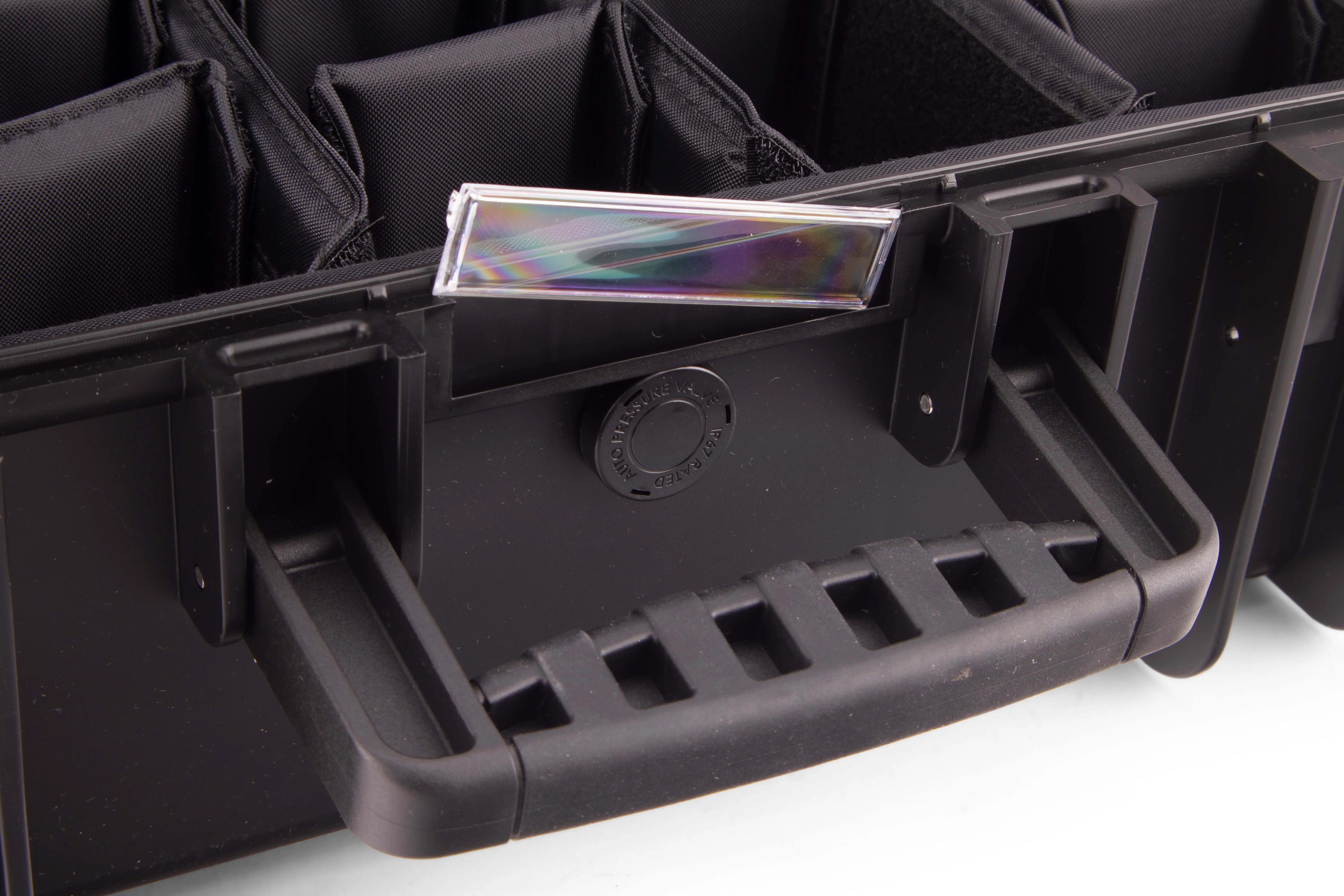 Throwing equipment scale and rugged transport case