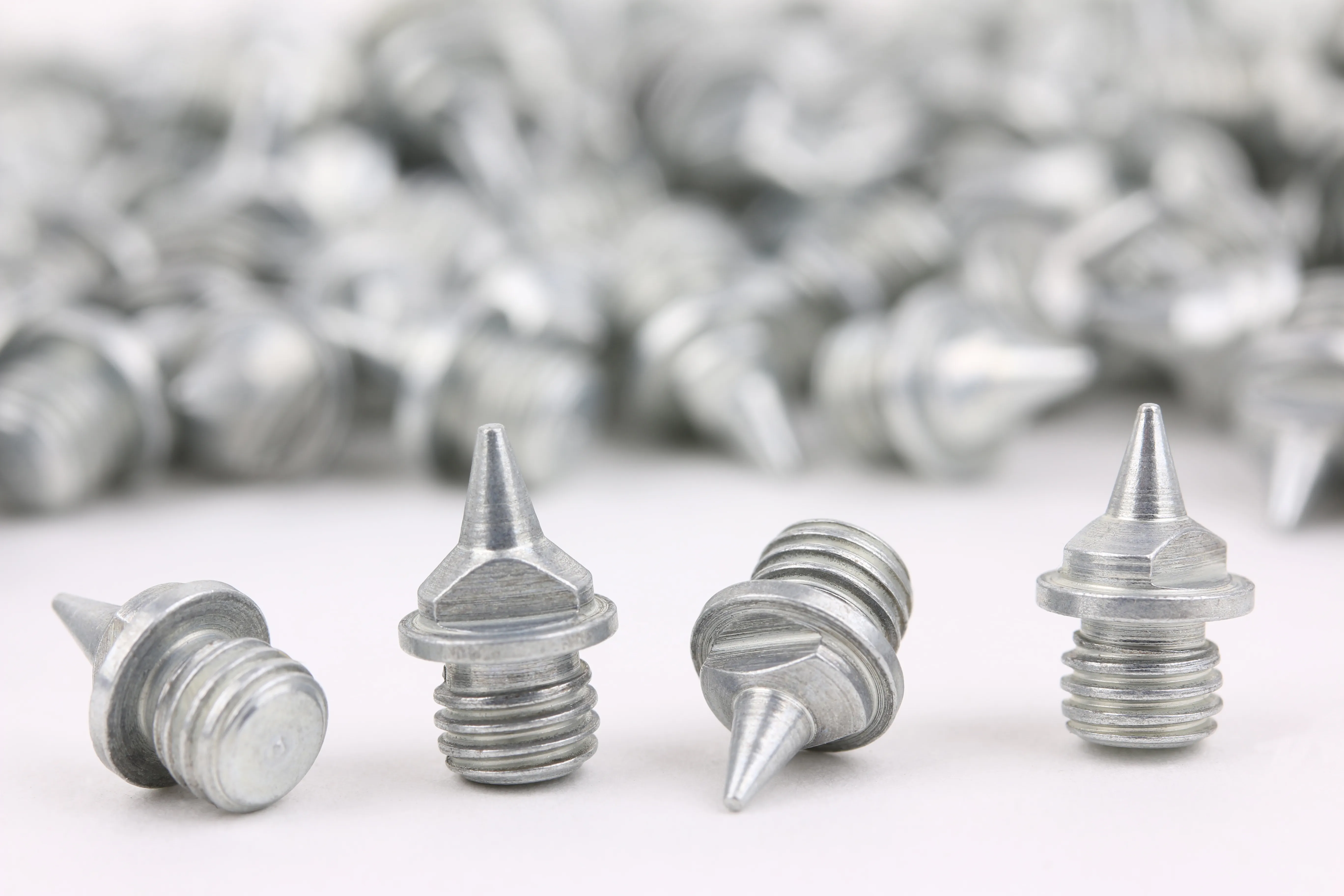 100 Replacement Spikes